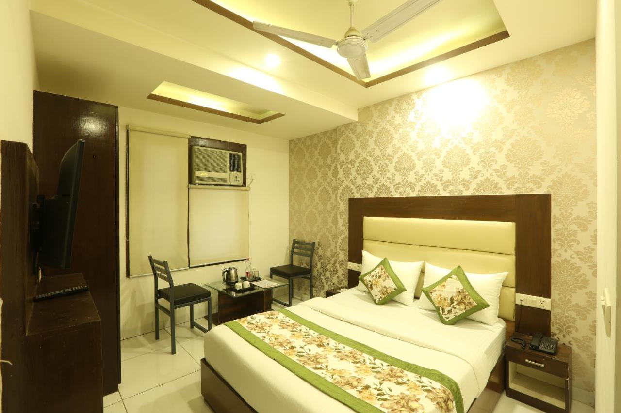 Melfort Bed & Breakfast New Delhi Eksteriør billede